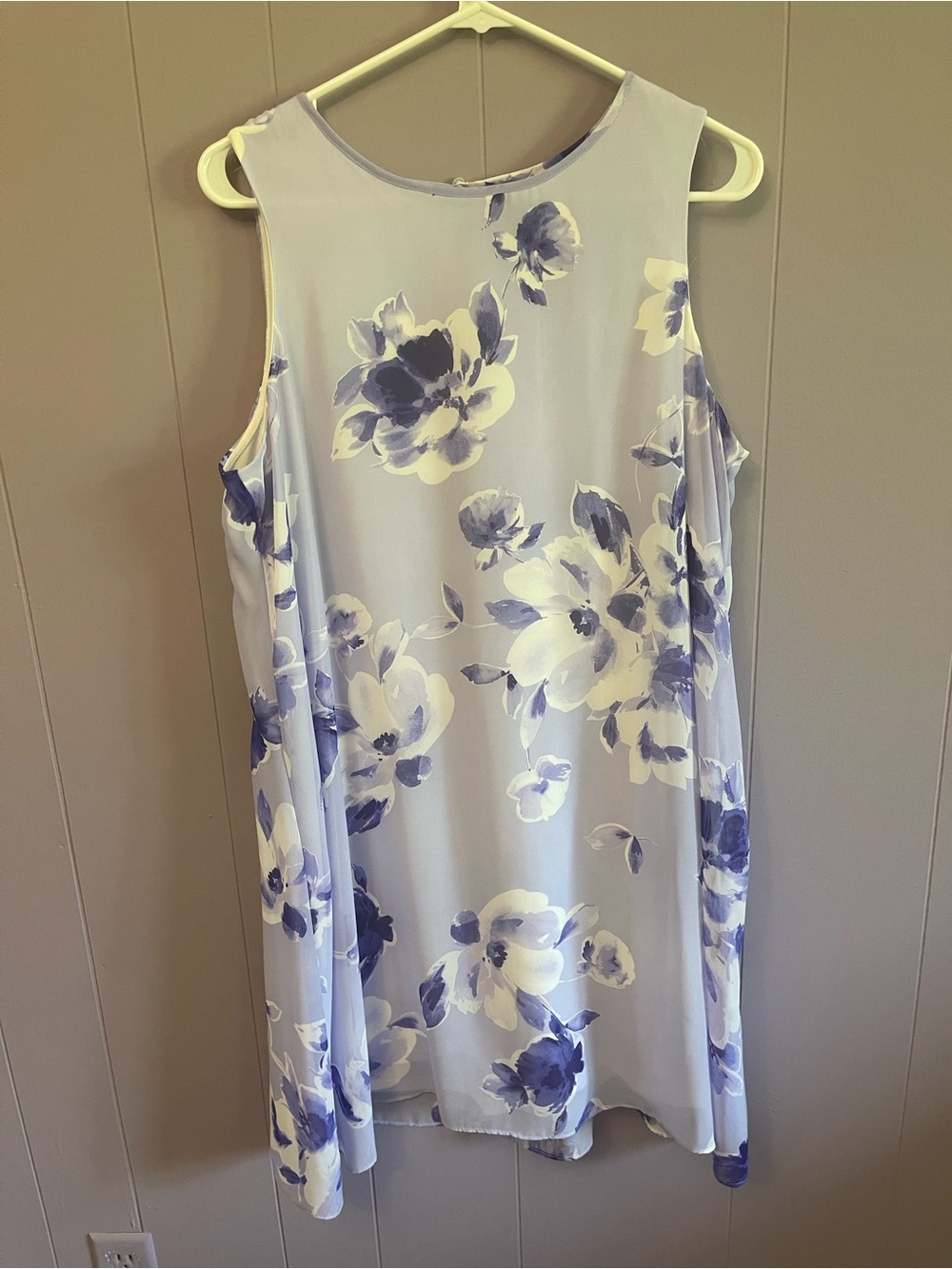 JH Collectibles Lavender and White Floral Sleeveless Mini Dress